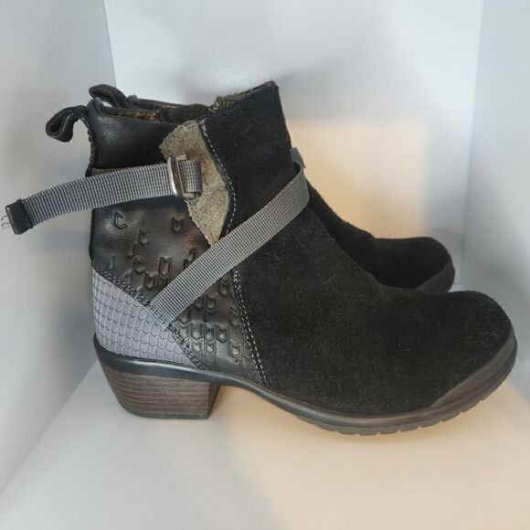 Keen Womens Morrison Mid Boot Sz. 5.5 - Picture 9 of 11